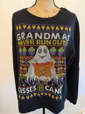 Grandma Never Runs Out of Kisses or Candy Sweater Size XL